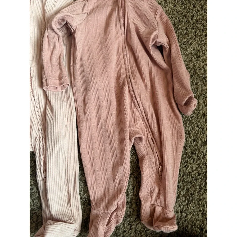 Old Navy Lot of 3 0-3M Cotton Ribbed Knit Zip Footed Sleepers Multicolor
